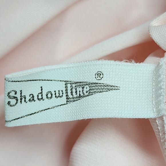 VTG Shadowline Housecoat Women’s Medium Pink Embroidered Full Length Day Robe - Picture 13 of 15